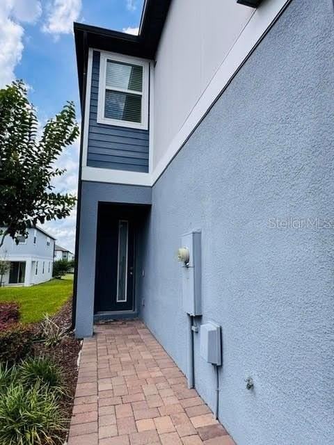 2233 Shadowland Loop - Photo 4 of 44