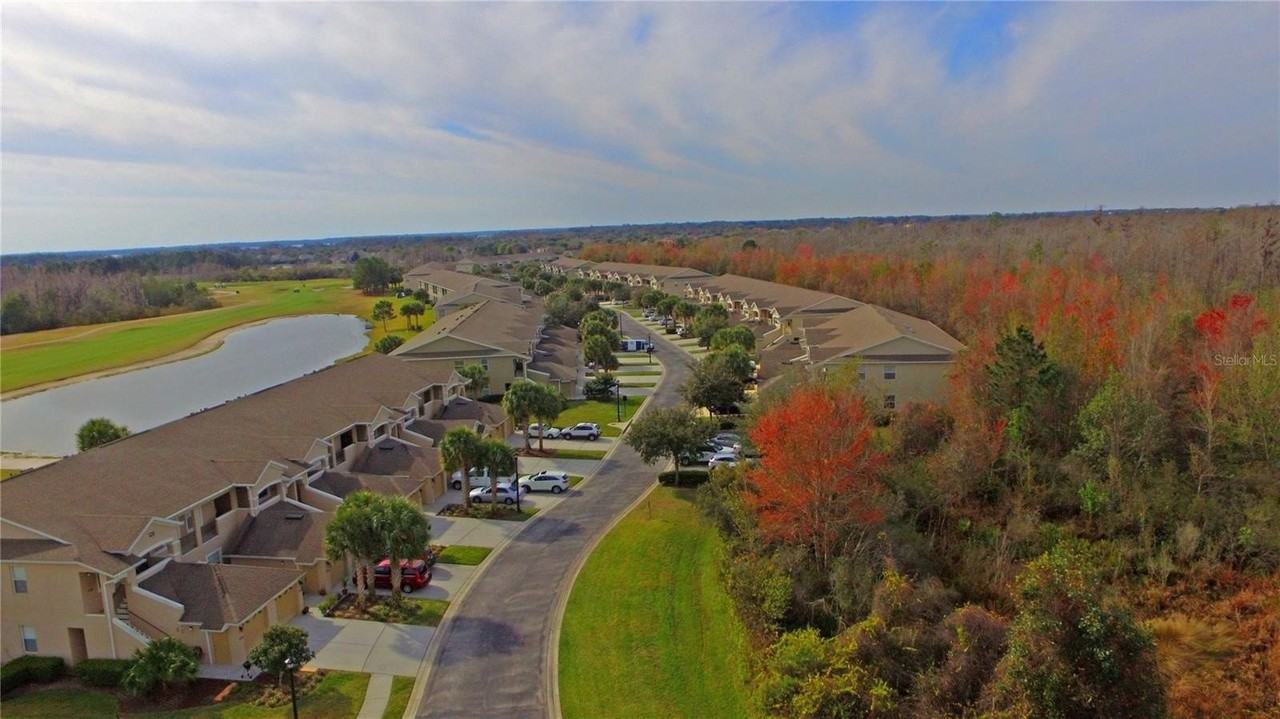 9441 Myrtle Creek Ln #215 - Photo 5 of 32