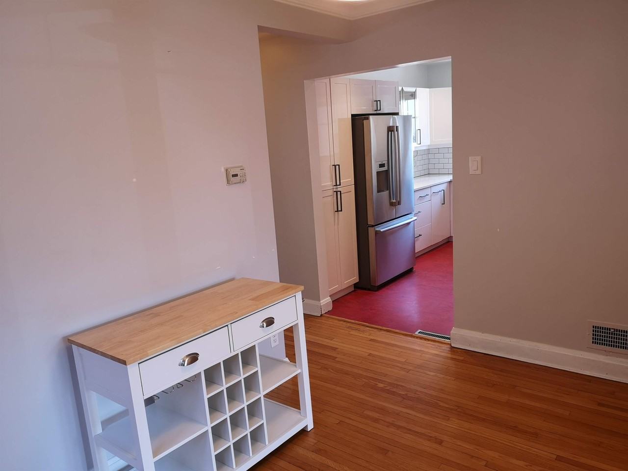 897 A - 897 Palmerston Avenue #A - Photo 4 of 11