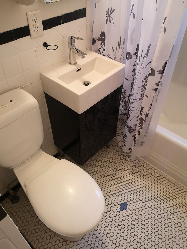 897 A - 897 Palmerston Avenue #A - Photo 6 of 11