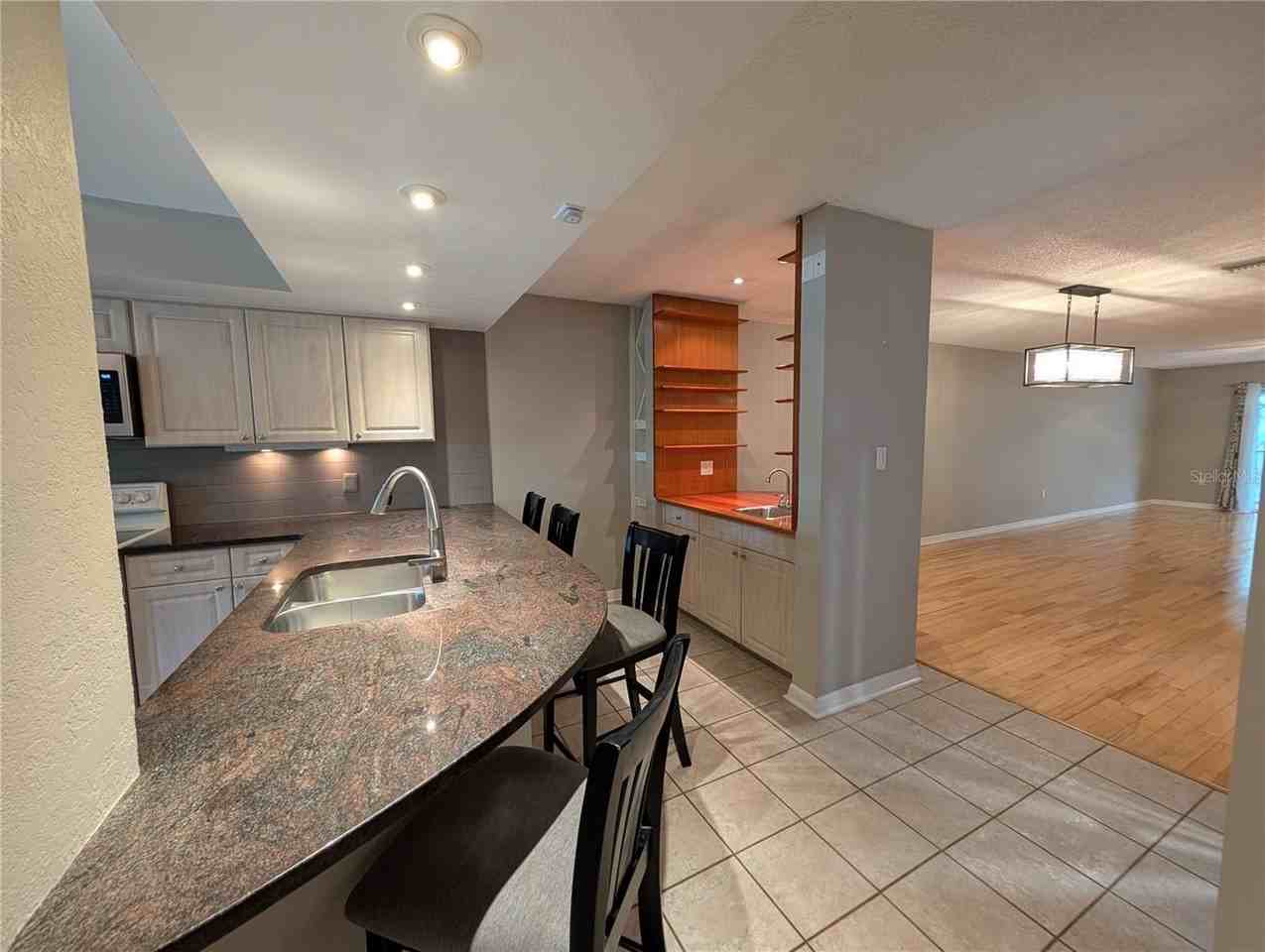 2577 Dolly Bay Dr #302 - Photo 6 of 40