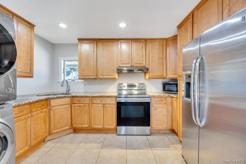 153 Sunrise Ln - Photo 5 of 43