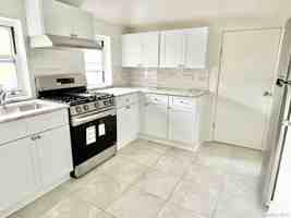 featured image of 5 Winans St