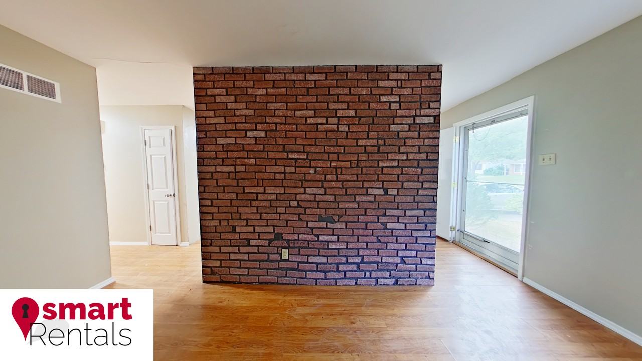 1504 Redman Blvd #1 - Photo 4 of 16