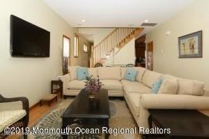 573 Tarpon Ave - Photo 7 of 24