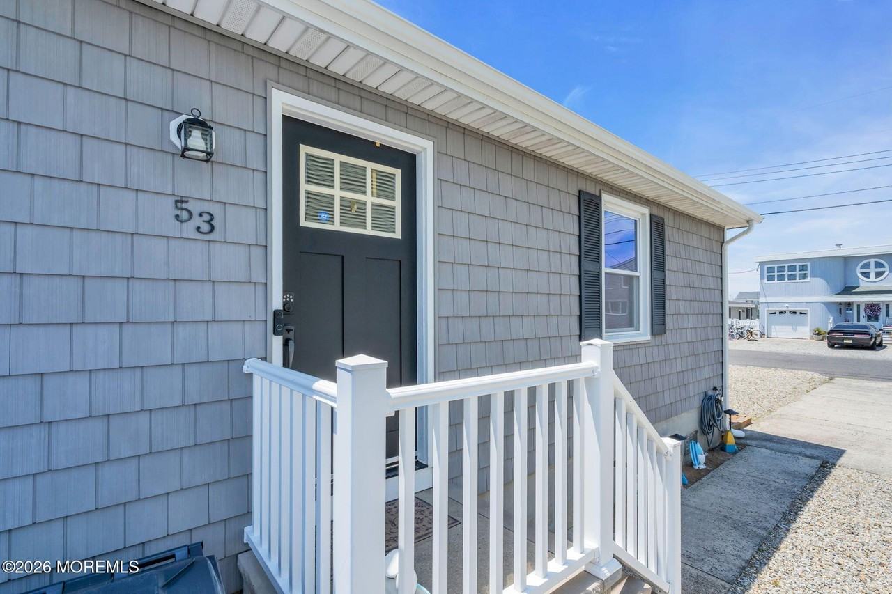 53 E Coral Drive - Photo 5 of 20