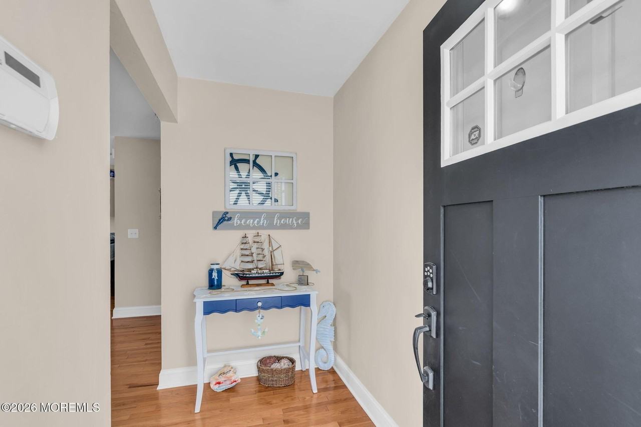 53 E Coral Drive - Photo 6 of 20