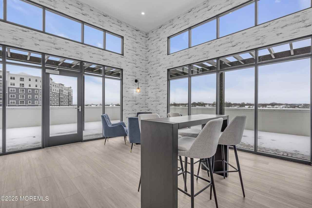 19 Carr Ave #208 - Photo 4 of 6