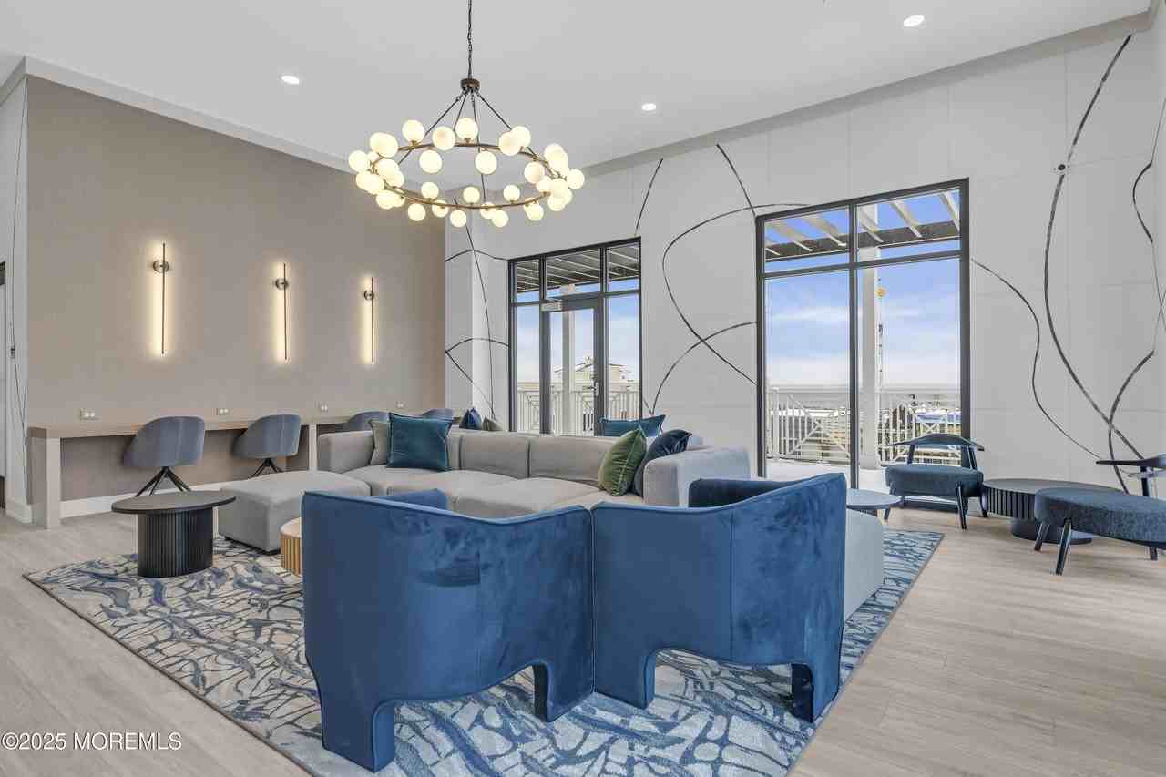 19 Carr Ave #208 - Photo 6 of 6