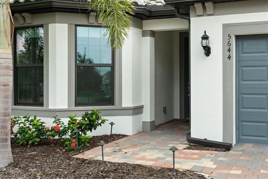 5644 Celebration Dr - Photo 4 of 46