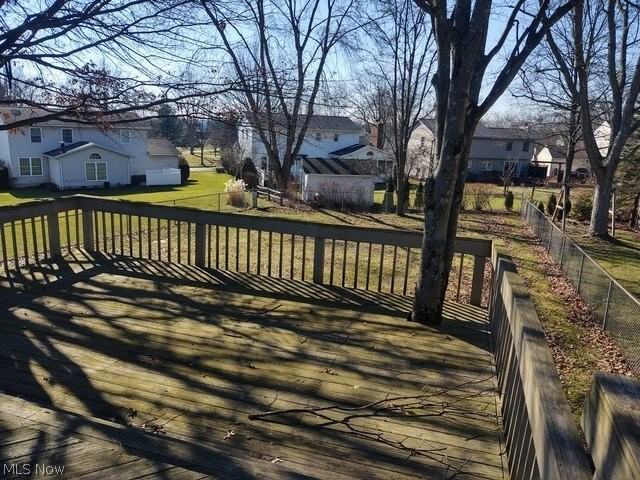440 Barrenwood Dr - Photo 3 of 23