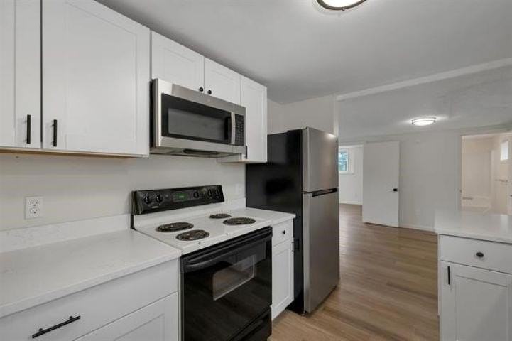 9 Elm St #B - Photo 5 of 7