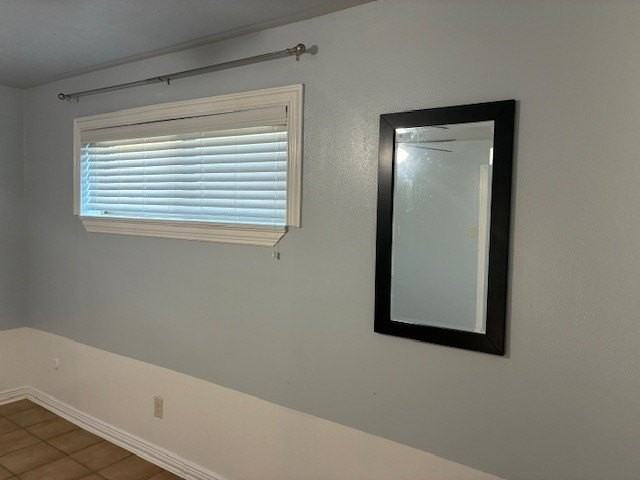 425 S Oak St #101 - Photo 6 of 23