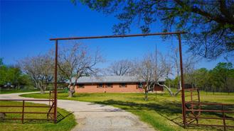 19761 N State Highway 34 - Photo 1 of 1