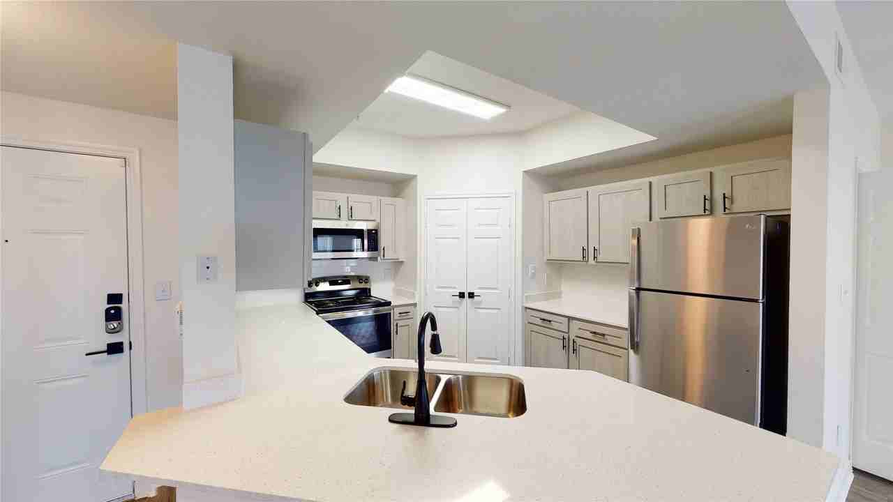 1600 N 9th St #B2R - Photo 5 of 20
