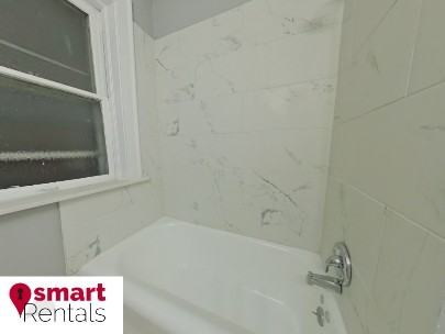 4431 S Grand Blvd #1F - Photo 4 of 11