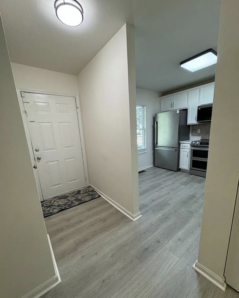 723 Hemlock St #1 - Photo 2 of 21