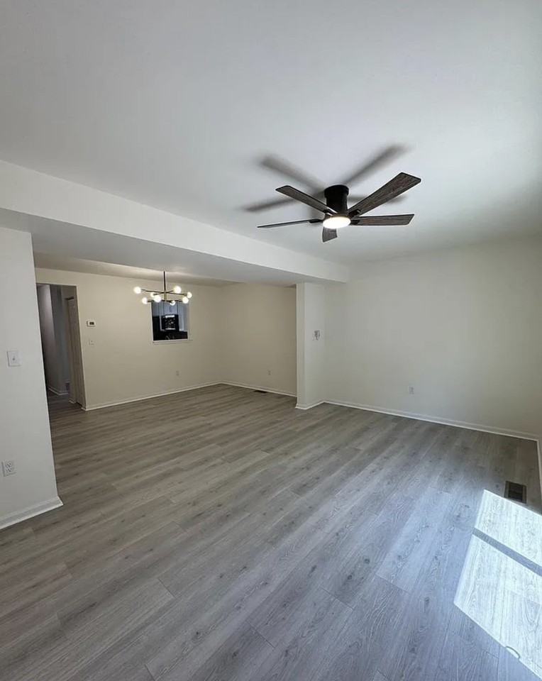 723 Hemlock St #1 - Photo 7 of 21