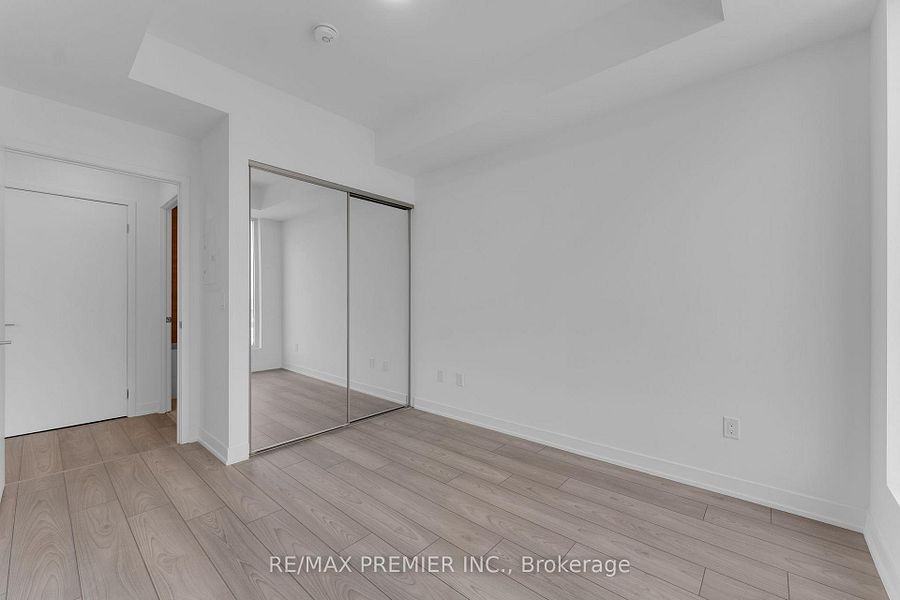 498 Caldari Road - Photo 15