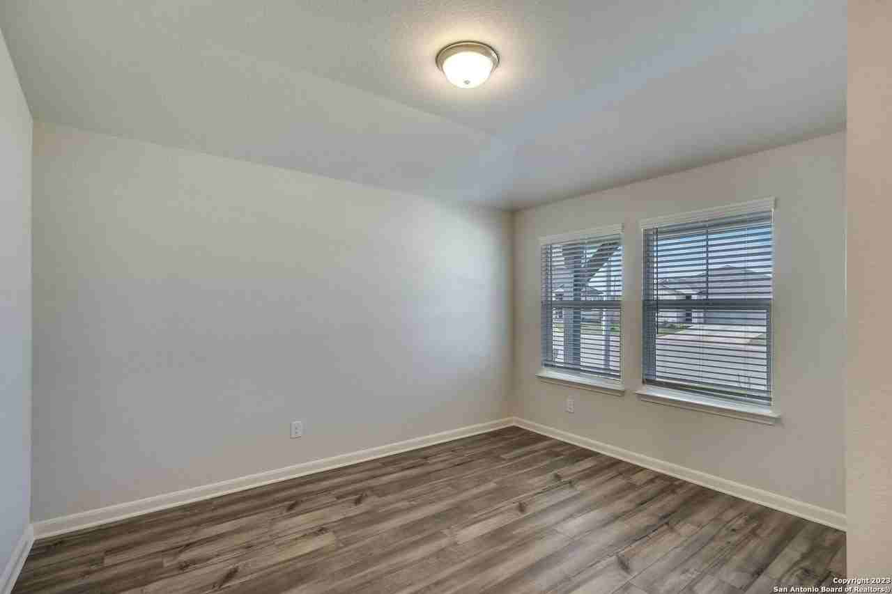 29312 Frontier Way - Photo 5 of 27