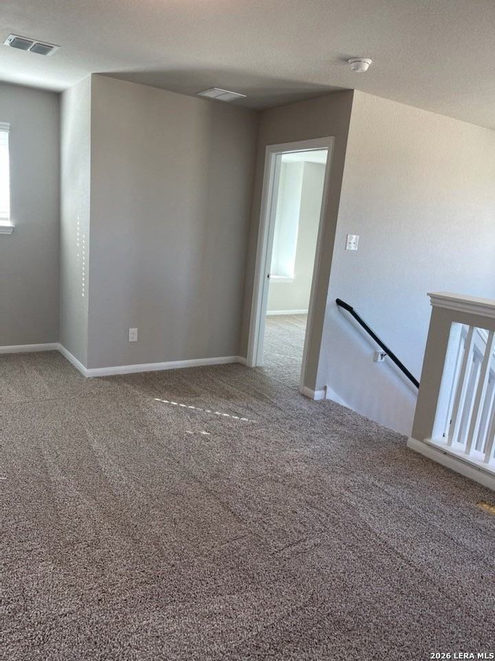 416 Jacks Pl - Photo 7 of 12