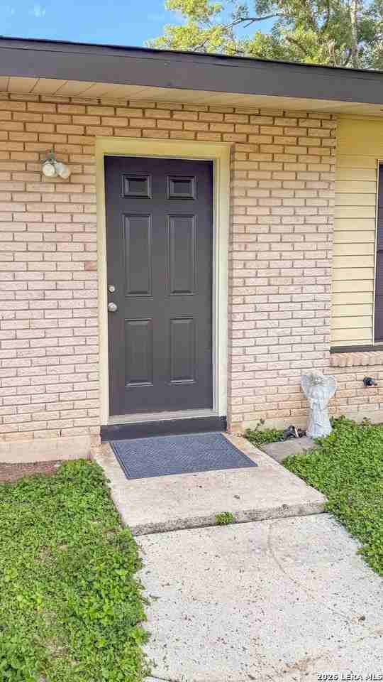 4535 Lyceum Dr - Photo 2 of 23