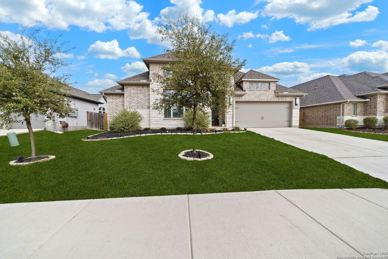 2981 Grove Way - Photo 3 of 37