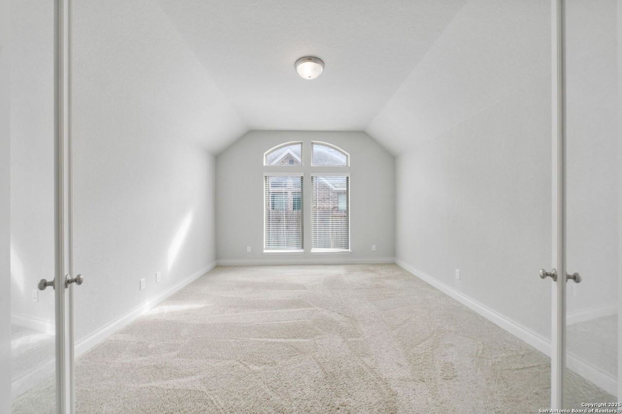 2981 Grove Way - Photo 7 of 37