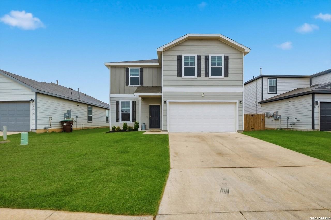 7206 Whipsaw Pt - Photo 2 of 28
