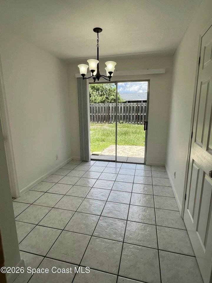 2444 Mercury Dr - Photo 6 of 20
