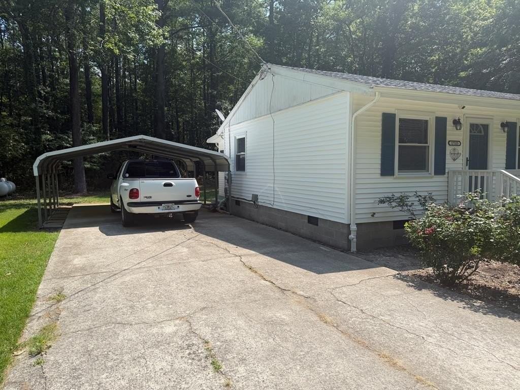 17325 Savage St - Photo 3 of 10