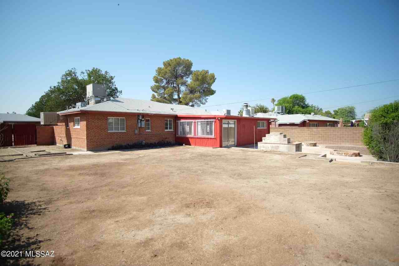 4917 E Timrod St - Photo 2 of 36