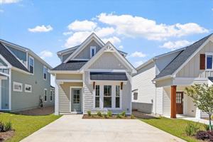 featured image of 3675 Meadow Vista Ln