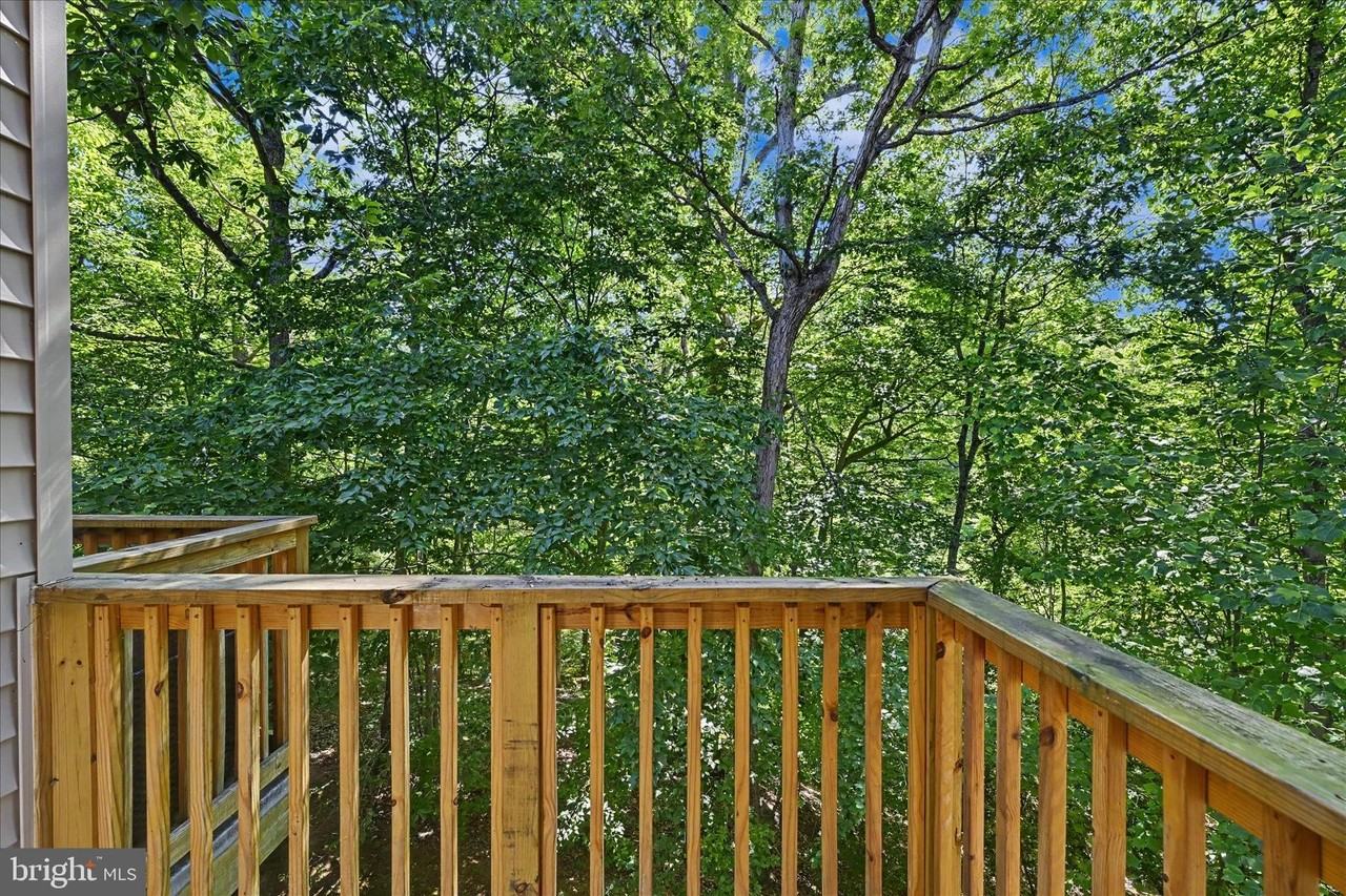 678 Newbridge Ct #4 - Photo 6 of 24