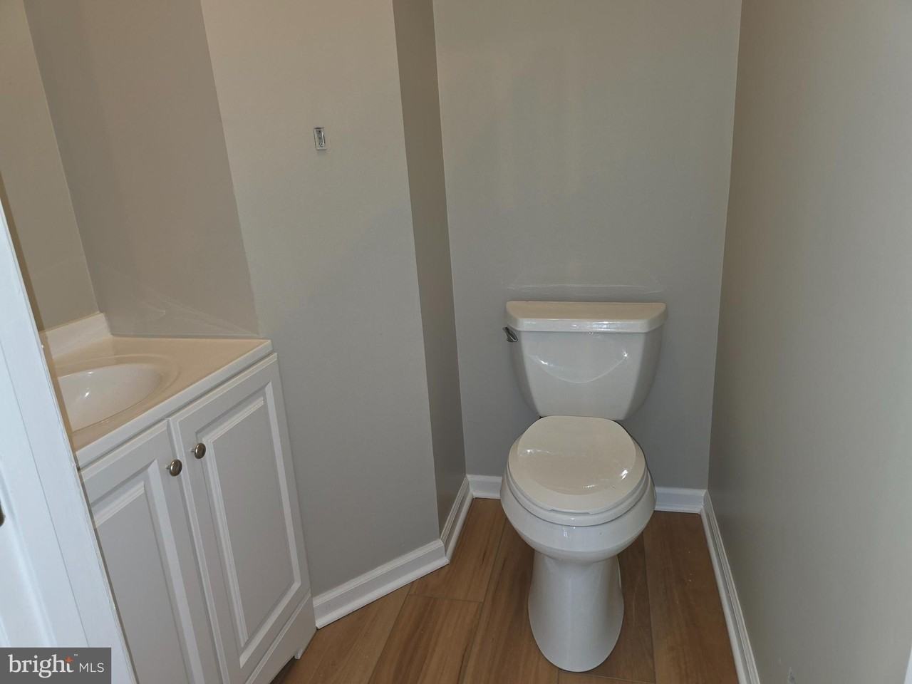 218 Eisenhower Ct - Photo 6 of 22