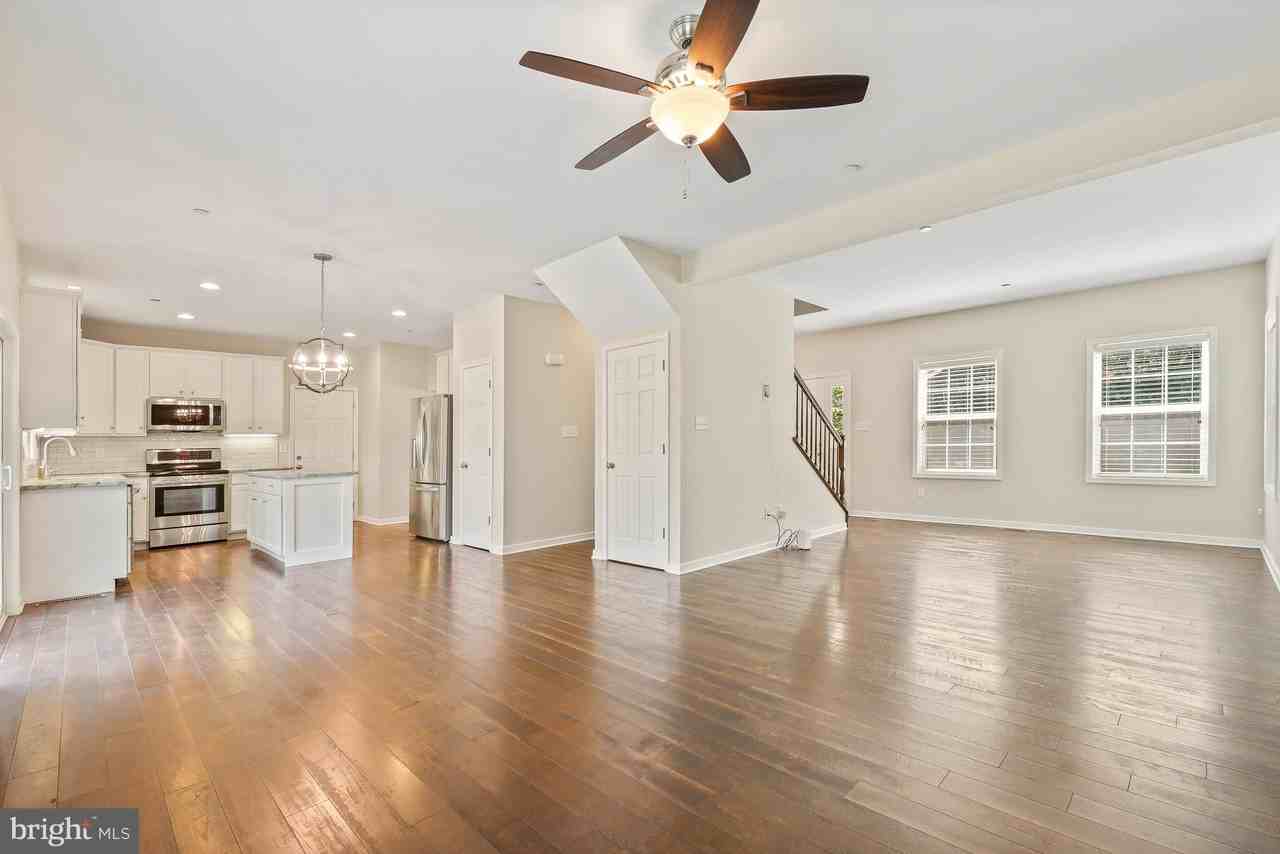 6348 Quinn Rd - Photo 5 of 28