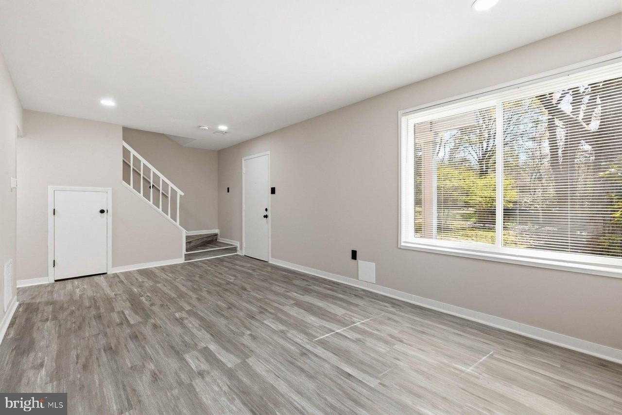18323A Allspice Dr - Photo 5 of 38
