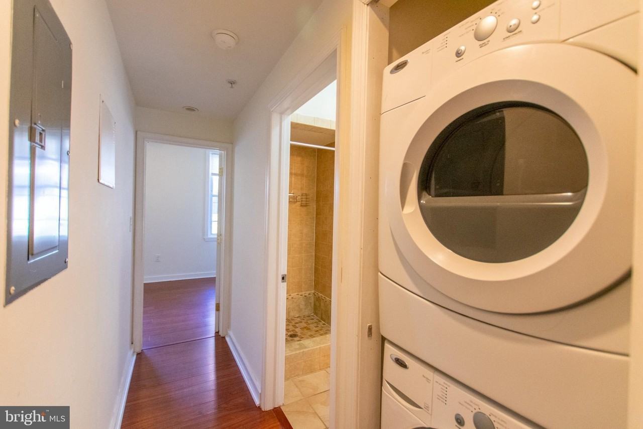 1431 Lombard St #2 - Photo 6 of 11