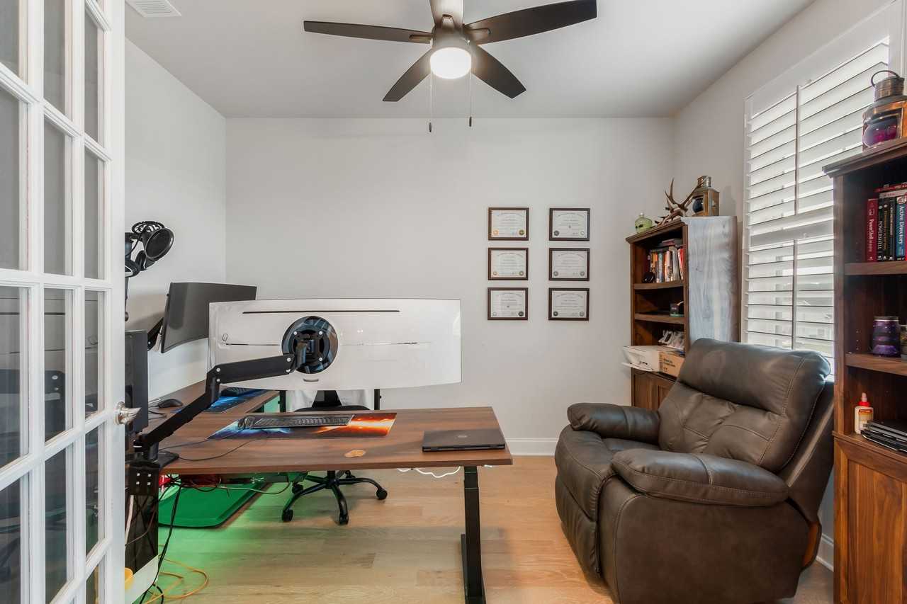 3041 Shandor St #1 - Photo 7 of 40