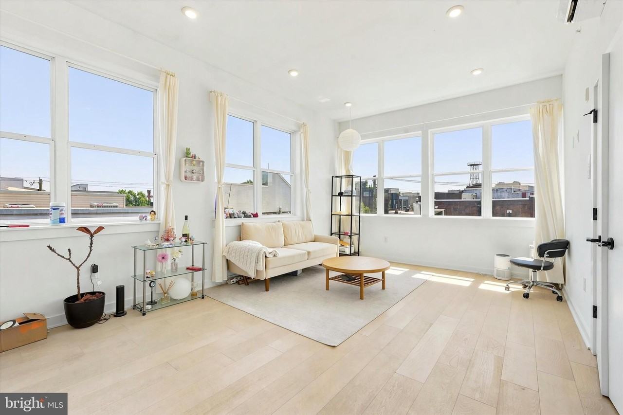 2525 Frankford Ave #5 - Photo 3 of 15