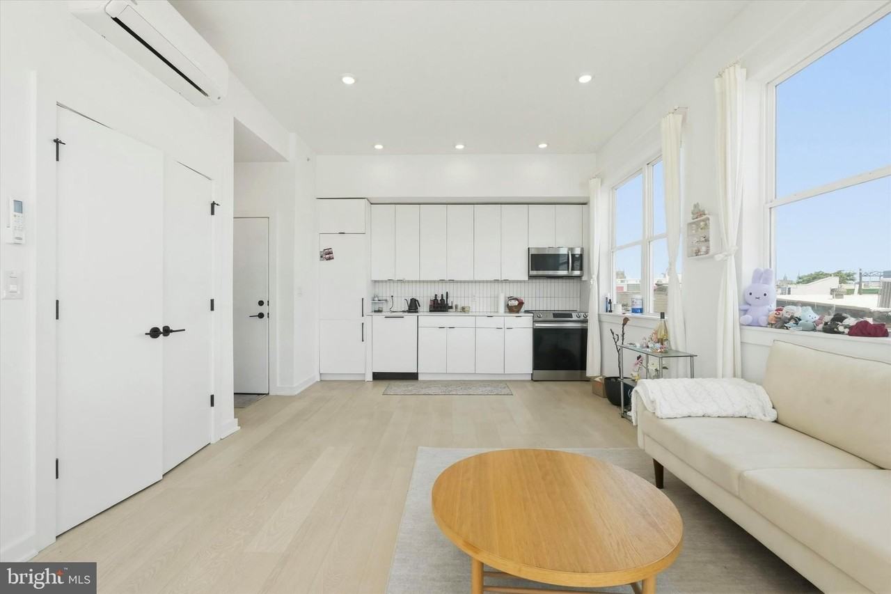 2525 Frankford Ave #5 - Photo 6 of 15