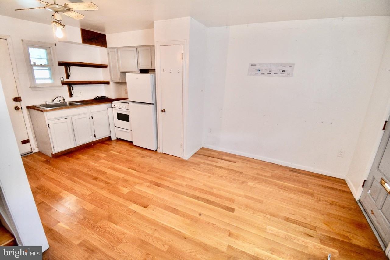 143 W Price St - Photo 3 of 15