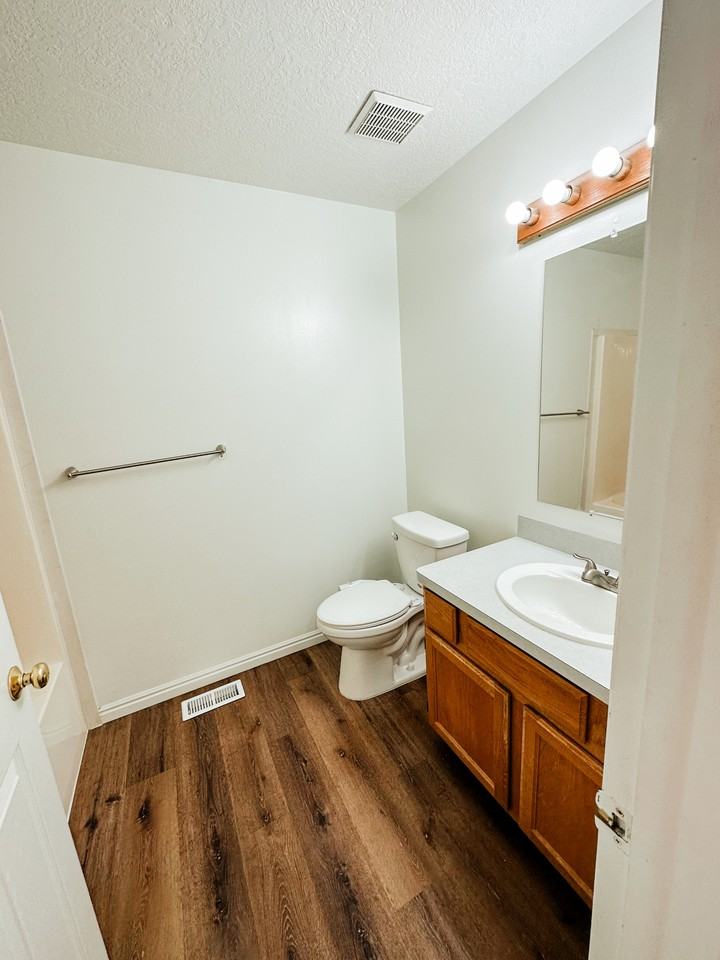 136 W 1140 N #3 - Photo 4 of 11