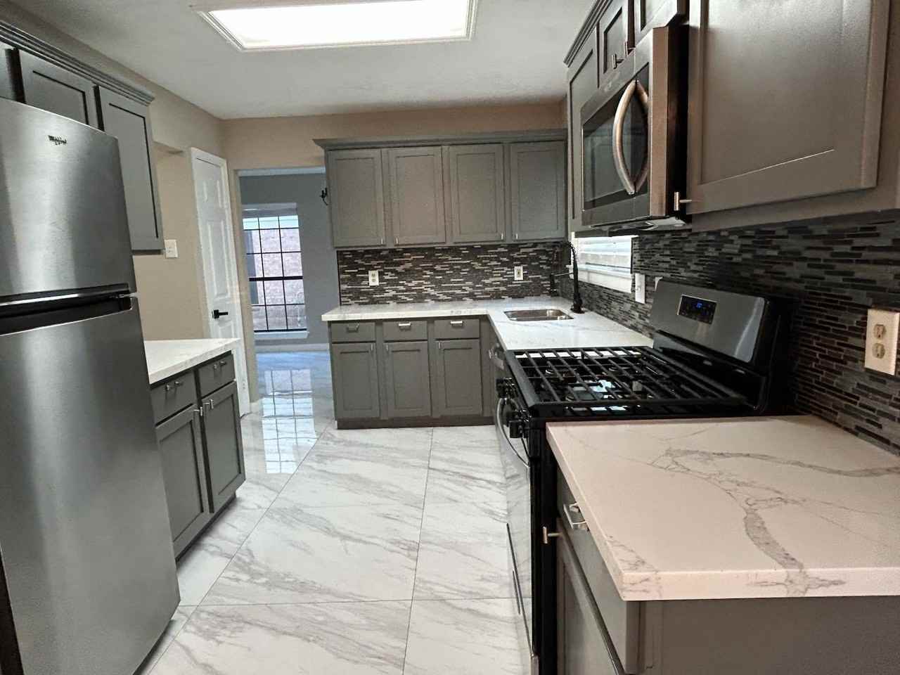 14210 Orchard Farms Ln - Photo 6 of 15