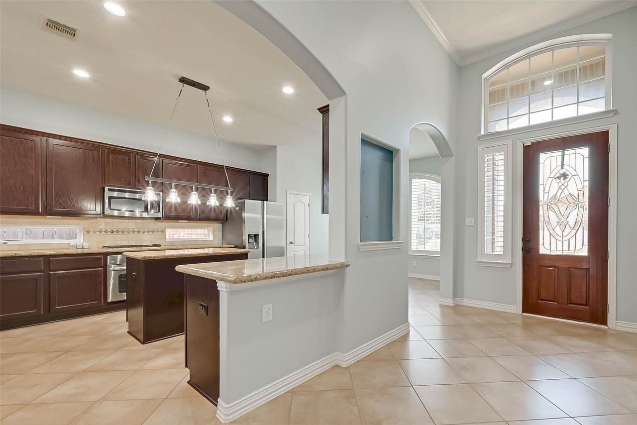 24922 Florina Ranch Dr - Photo 5 of 44