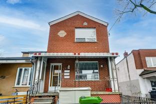 Bellwoods Ave & Dundas St W - Photo 1 of 1