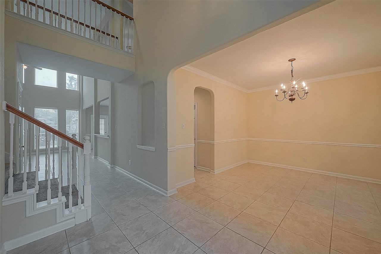 3218 Twinmont Ln - Photo 3 of 36