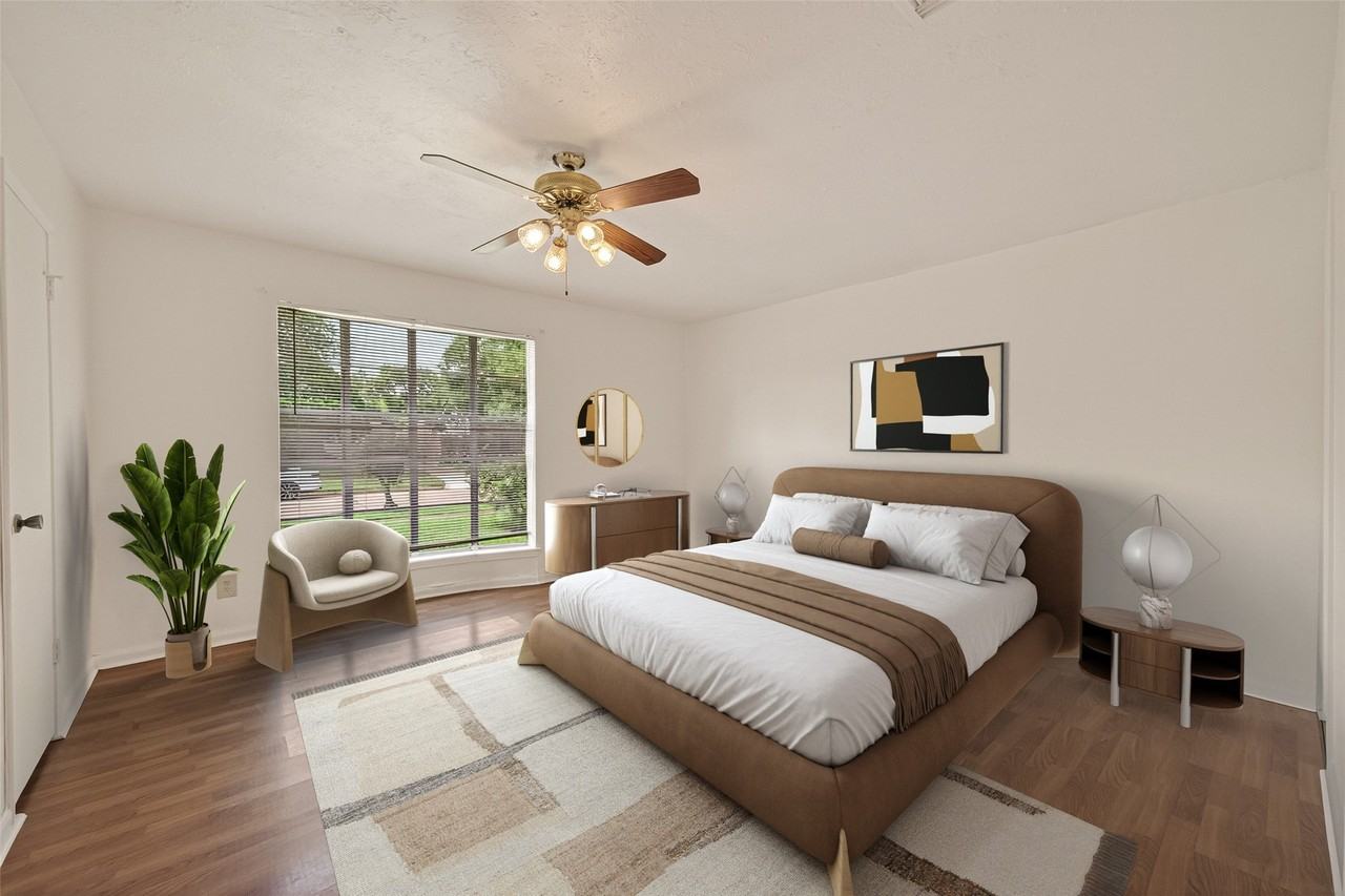 9422 Kristin Dr - Photo 3 of 44