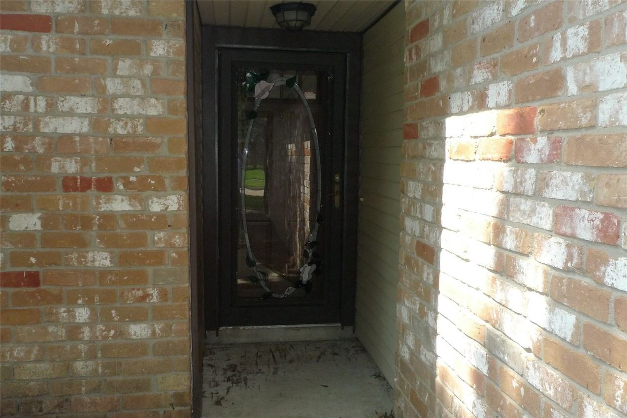 14122 Bateau Dr - Photo 3 of 26