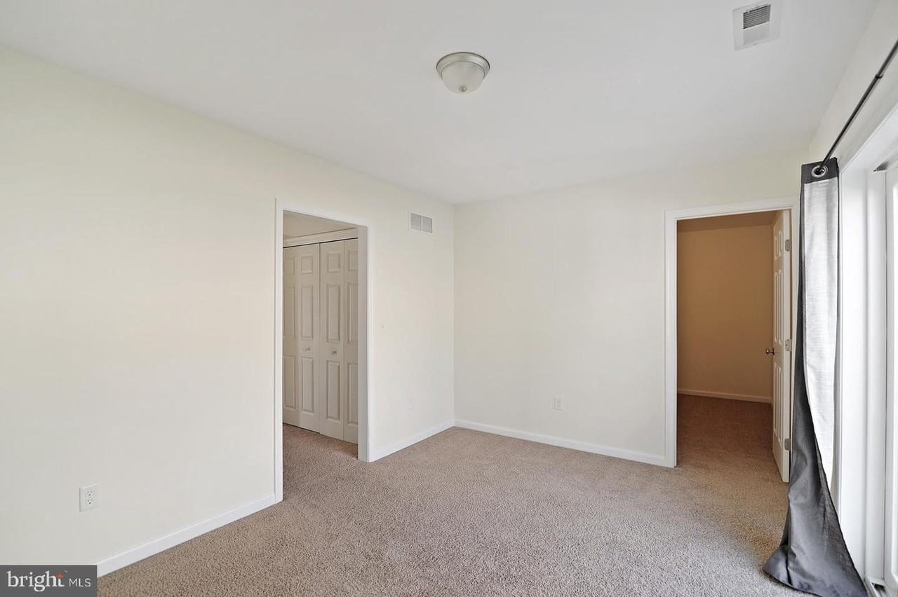 43 Pepperwood Dr - Photo 6 of 12